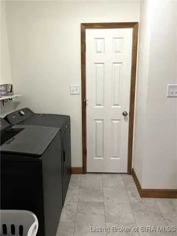 $239,900 | 1206 Pinehurst Avenue, Madison, IN 47250