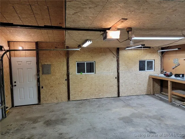 $239,900 | 1206 Pinehurst Avenue, Madison, IN 47250