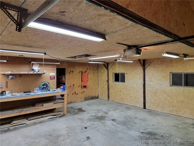 $239,900 | 1206 Pinehurst Avenue, Madison, IN 47250