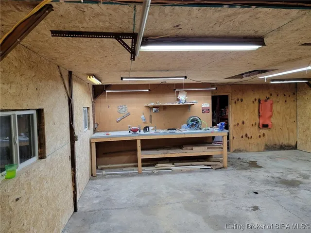 $239,900 | 1206 Pinehurst Avenue, Madison, IN 47250