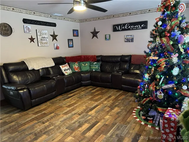 $239,900 | 1206 Pinehurst Avenue, Madison, IN 47250