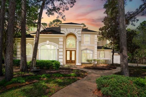 $999,999 | 15 Lochbury Court, Spring, TX 77379