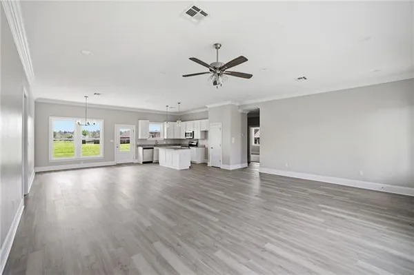 $344,900 | 18292 Wolf Trak Way, Loranger, LA 70446