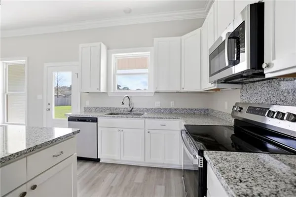 $344,900 | 18292 Wolf Trak Way, Loranger, LA 70446