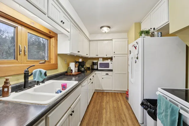 $569,000 | N2302 North Kohn Road, Reeseville, WI 53579