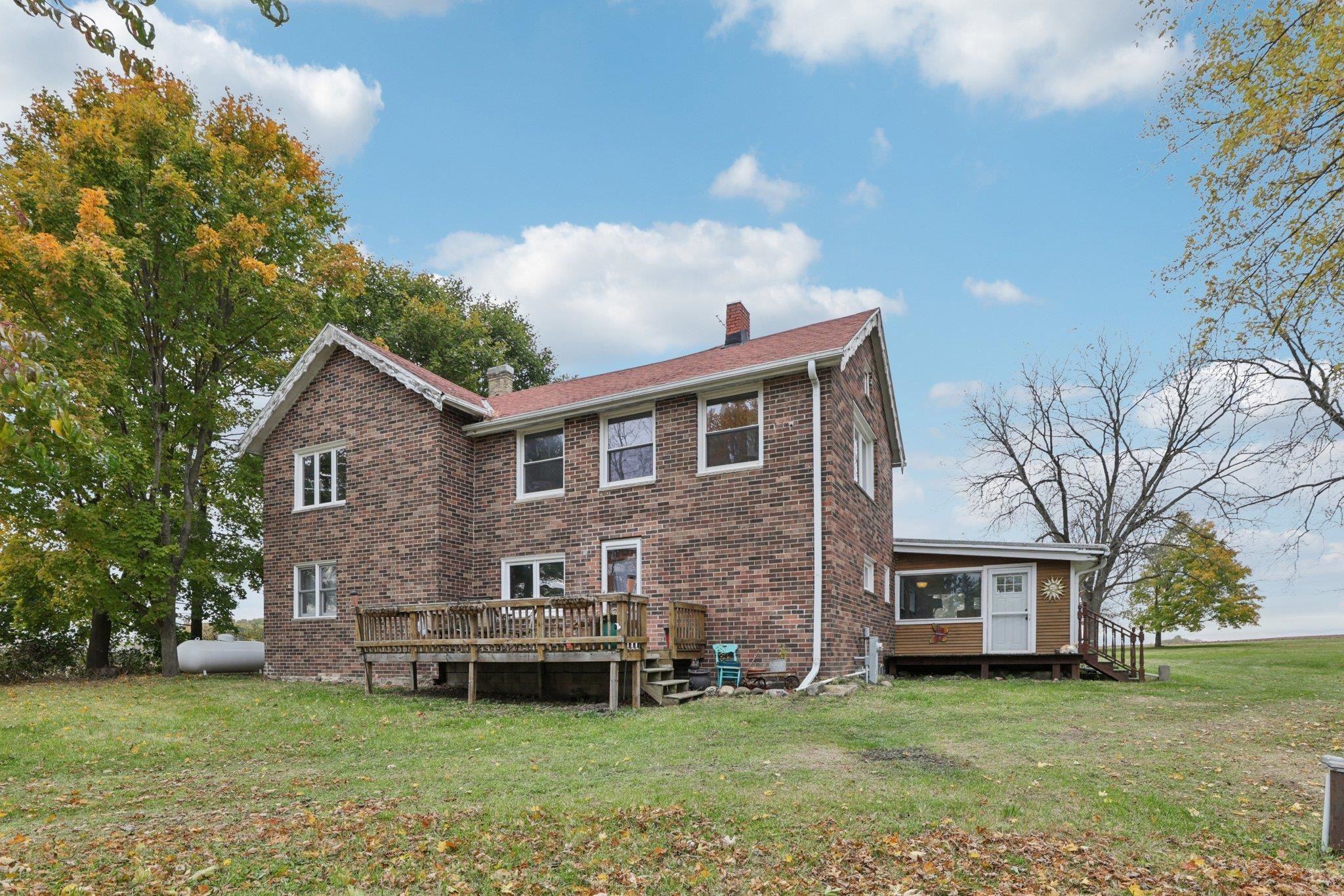 N2302 North Kohn Road Reeseville, WI 53579 - Photo 4 of 72