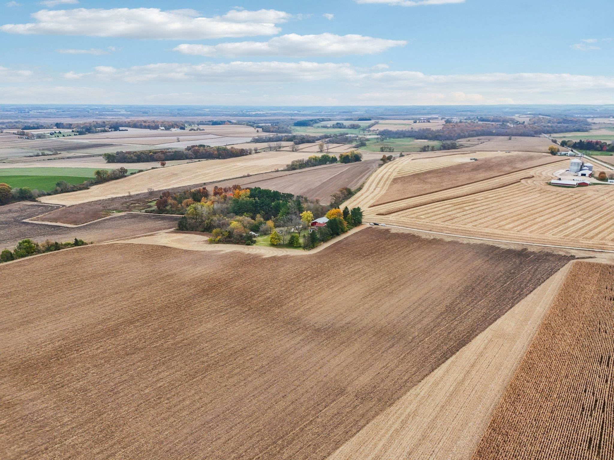 N2302 North Kohn Road Reeseville, WI 53579 - Photo 56 of 72