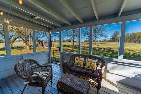 $269,000 | 328 Farm To Market 900, Mount Vernon, TX 75457