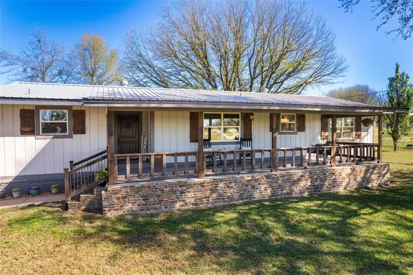 $269,000 | 328 Farm To Market 900, Mount Vernon, TX 75457