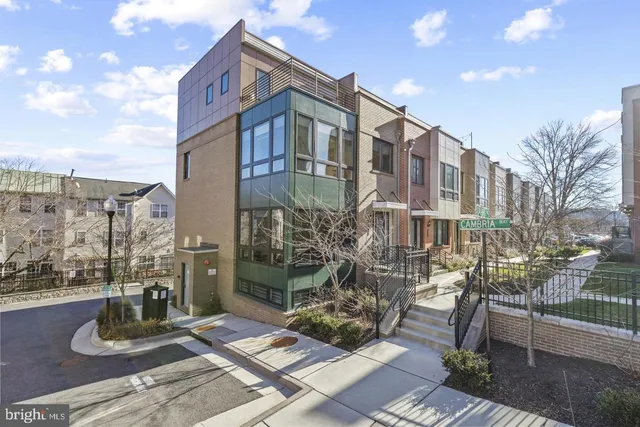 $5,900 | 120 Cambria Walk, Alexandria, VA 22304