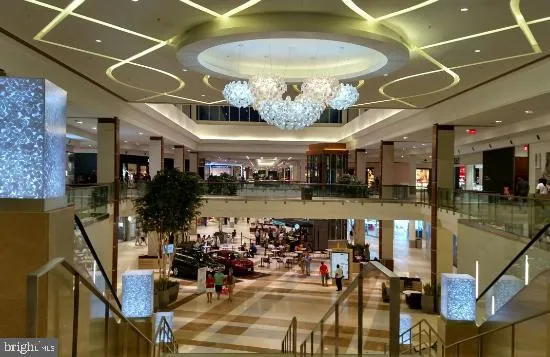 $5,900 | 120 Cambria Walk, Alexandria, VA 22304