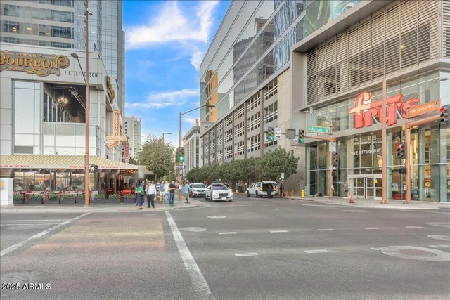 $365,000 | 310 South 4th Street, Unit 907, Phoenix, AZ 85004