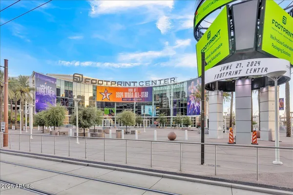 $340,000 | 310 South 4th Street, Unit 907, Phoenix, AZ 85004