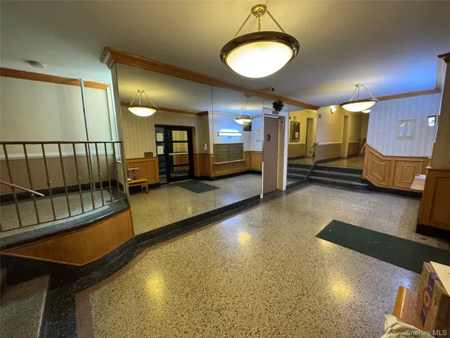 $240,000 | 140-21 Burden Crescent, Unit 107 | Briarwood