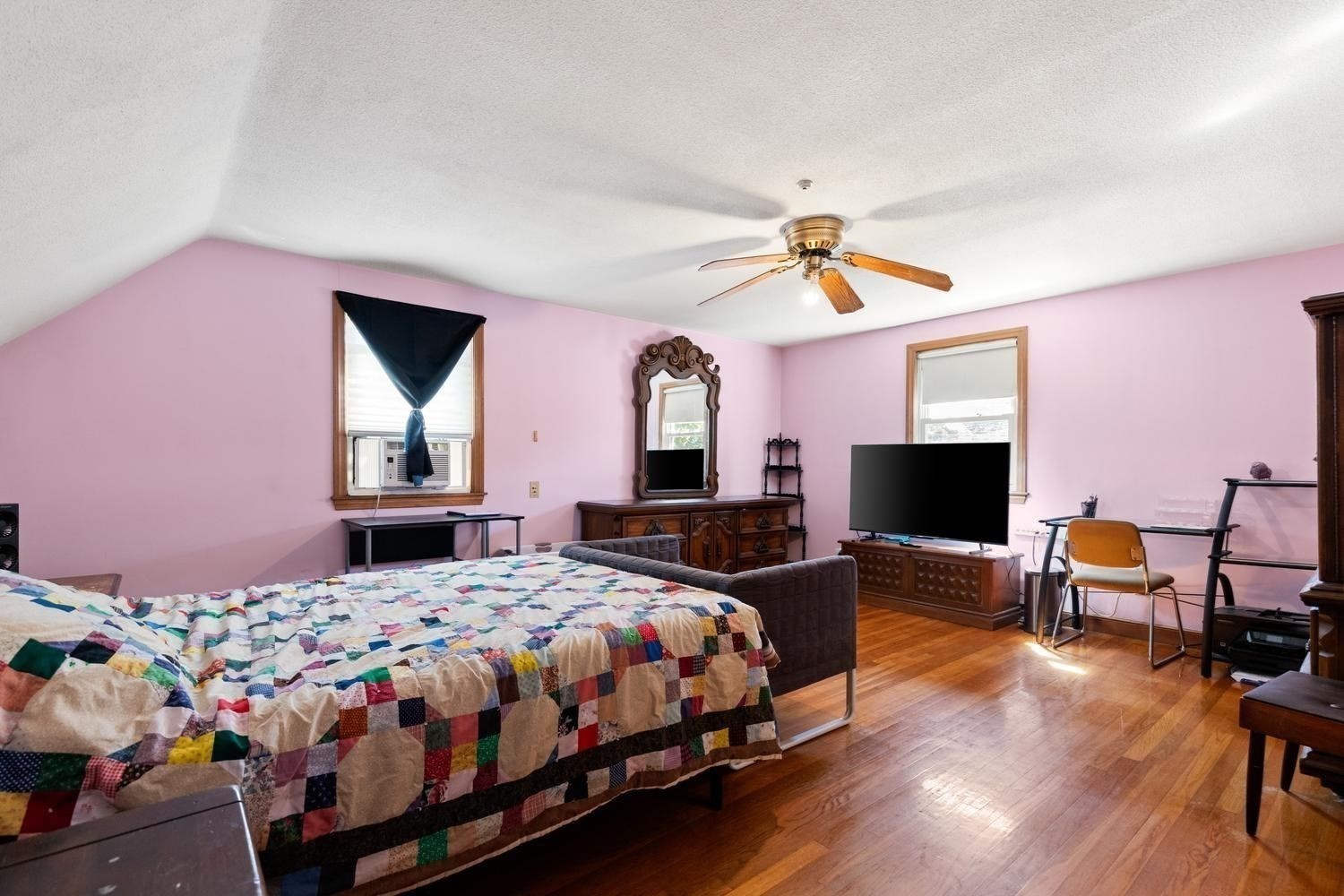 4 Spring Valley Road Boston, MA 02132 - Photo 20 of 30 Gallery Image 20