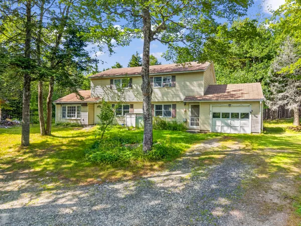 $499,900 | 8 Deer Run Road, St. George, ME 04859