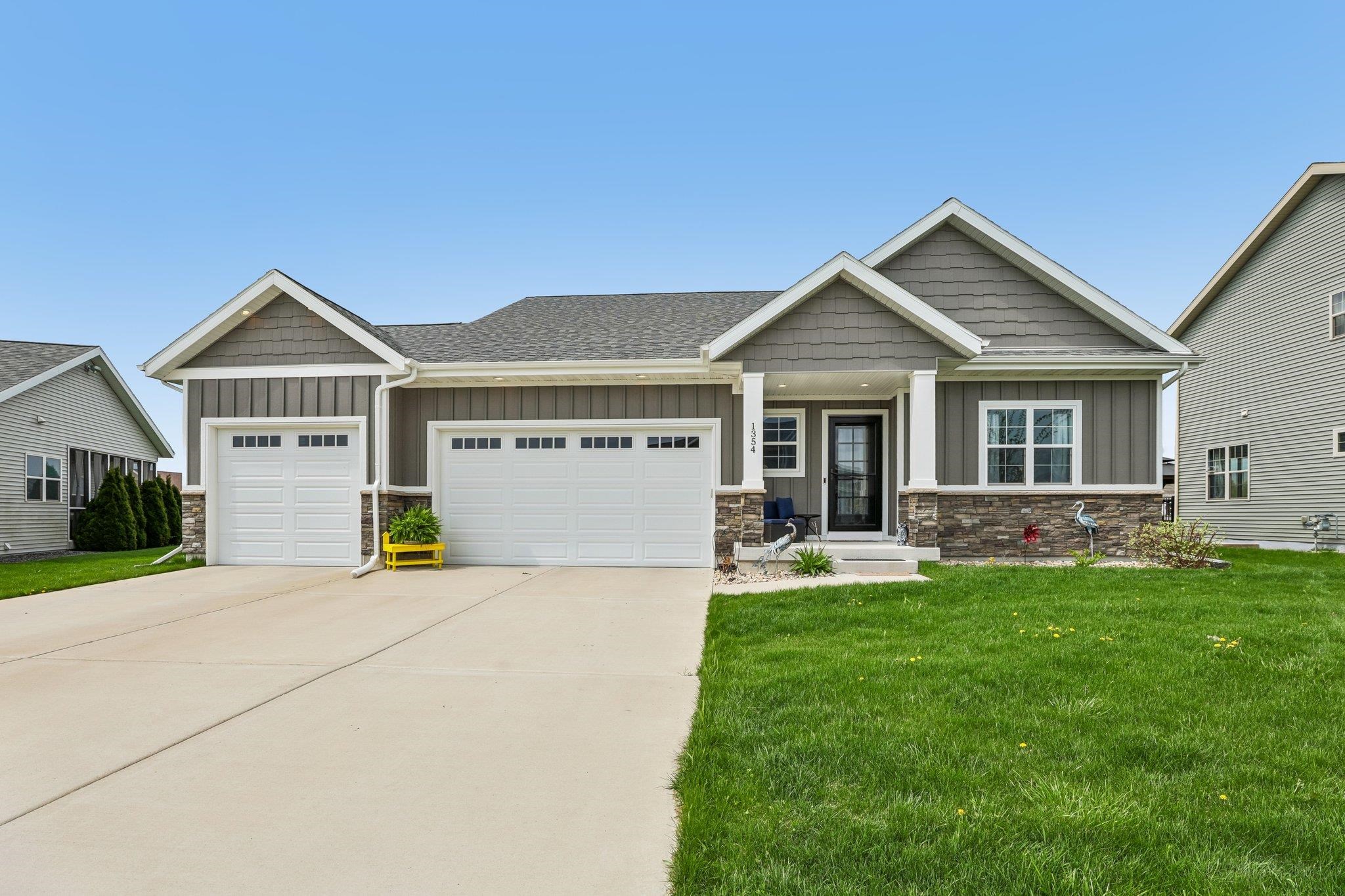 1354 North Pine Street Sun Prairie, WI 53590 - Photo 1 of 55