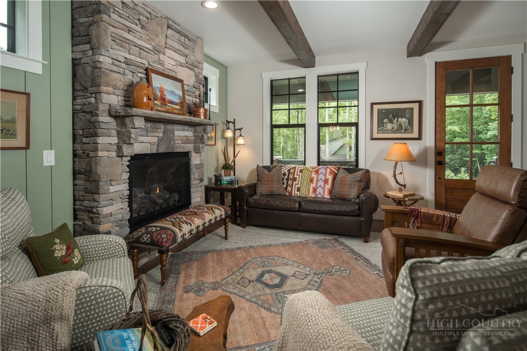 9391 Blackberry Road Lenoir, NC 28645 - Photo 4 of 21
