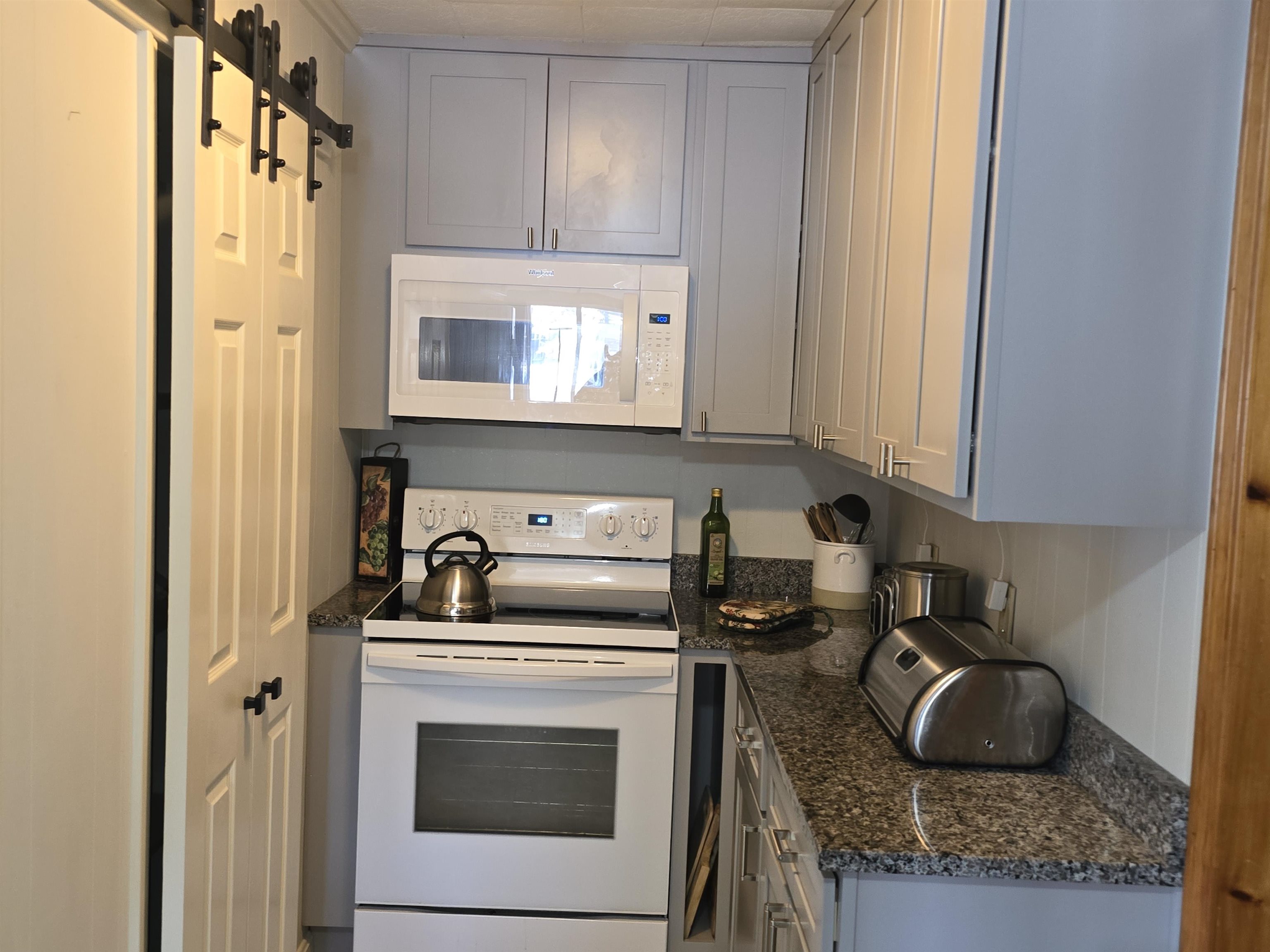 138 East Shore Road Acworth, NH 03773 - Photo 3 of 27 Gallery Image 3
