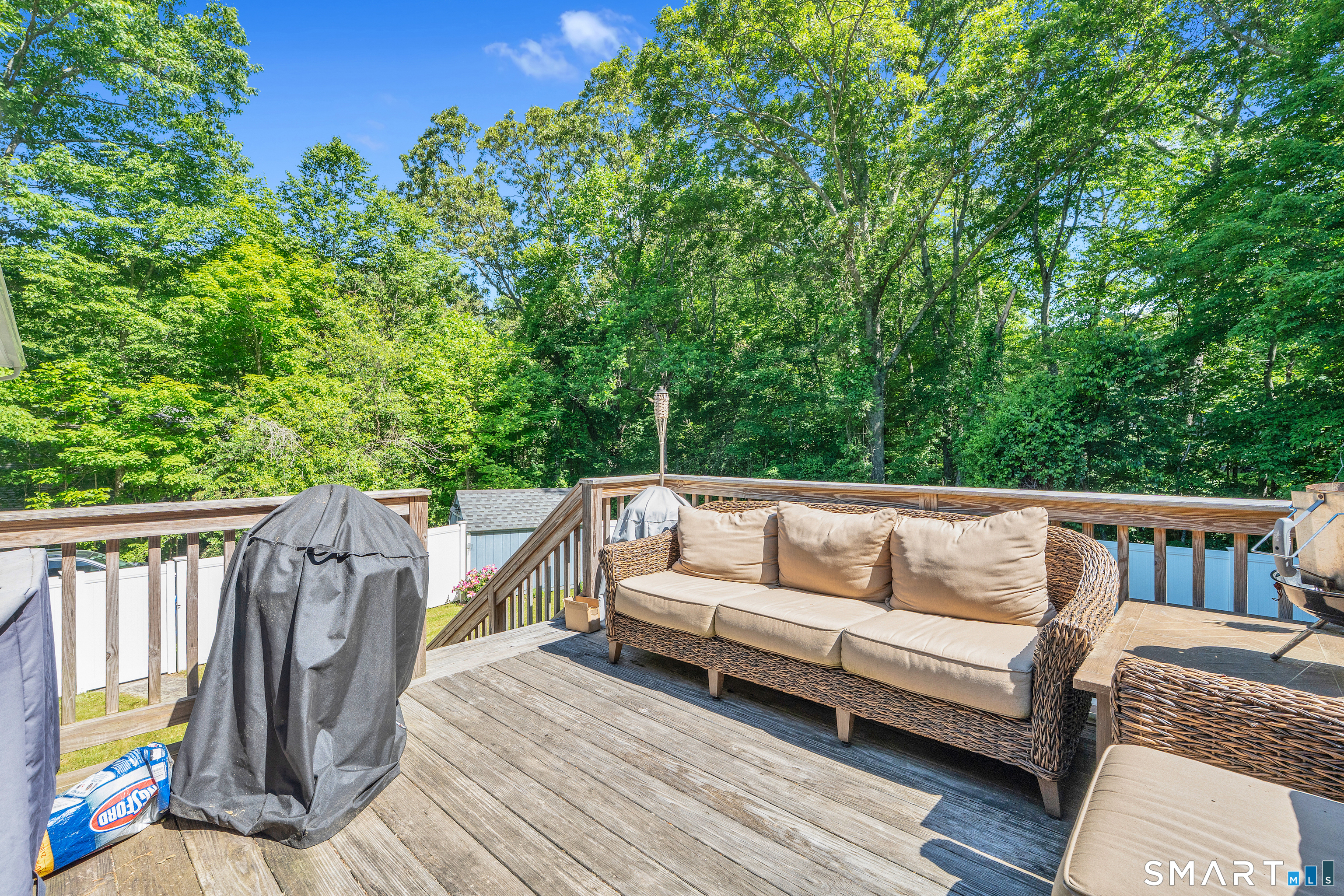 1455 Old Colchester Road Montville, CT 06370 - Photo 29 of 35