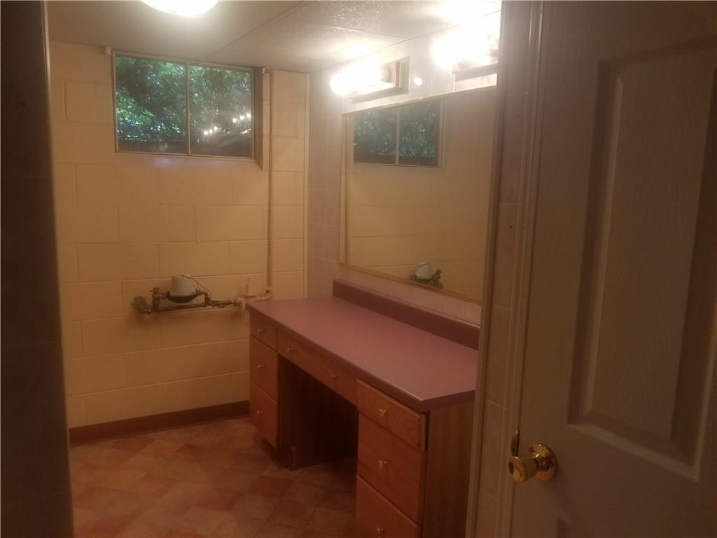 475 Rolling Meadows Road Waynesburg, PA 15370 - Photo 23 of 24 Gallery Image 23