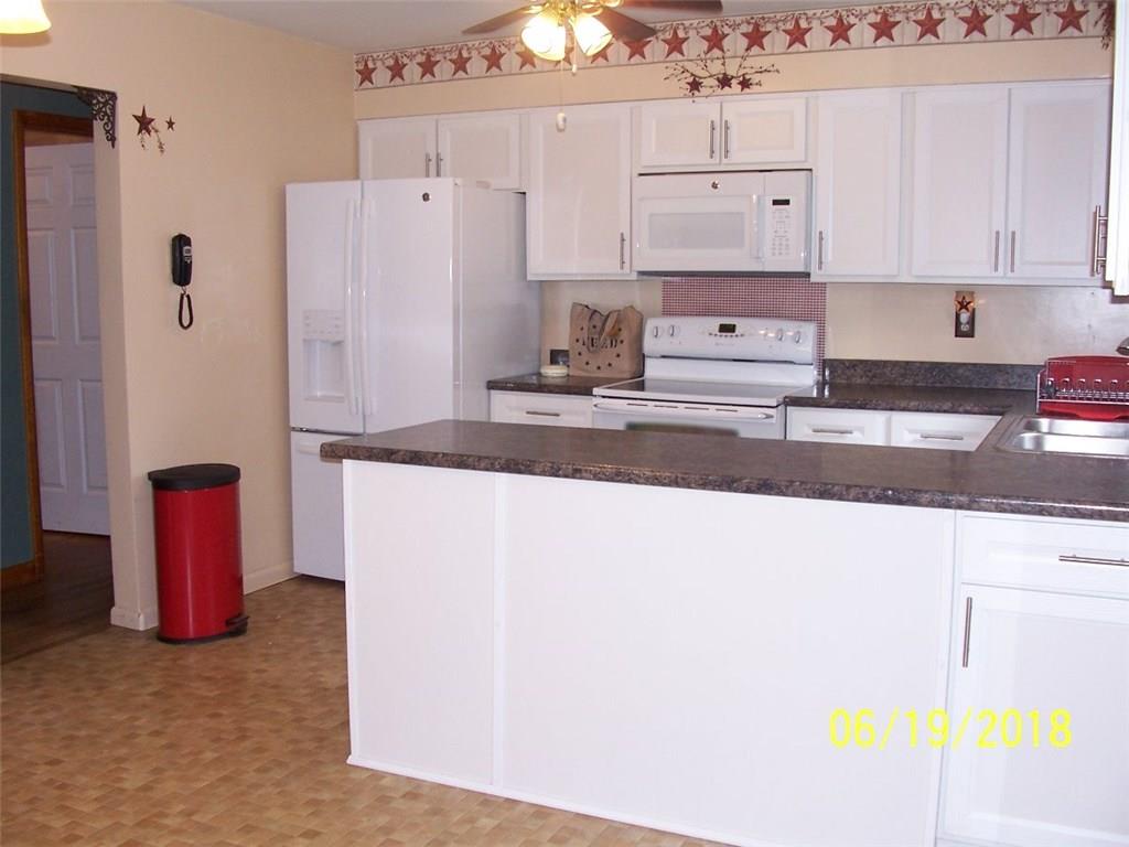 475 Rolling Meadows Road Waynesburg, PA 15370 - Photo 9 of 24 Gallery Image 9