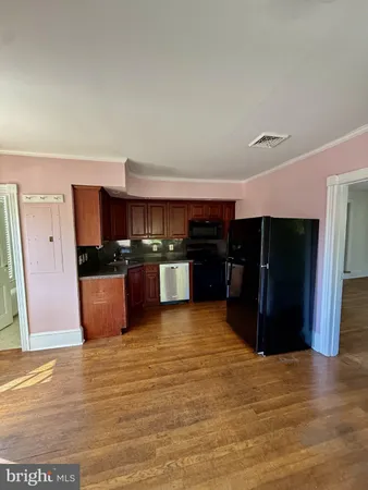$2,500 | 54 West State Street, Unit 2, Doylestown, PA 18901
