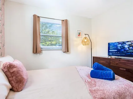 $374,900 | 1243 55th Avenue North, St. Petersburg, FL 33703