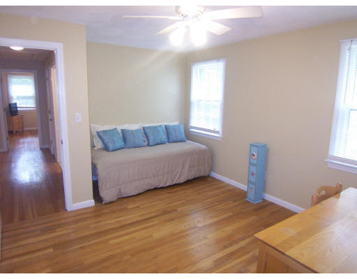 32 Edwards Road Foxboro, MA 02035 - Photo 25 of 30 Gallery Image 25