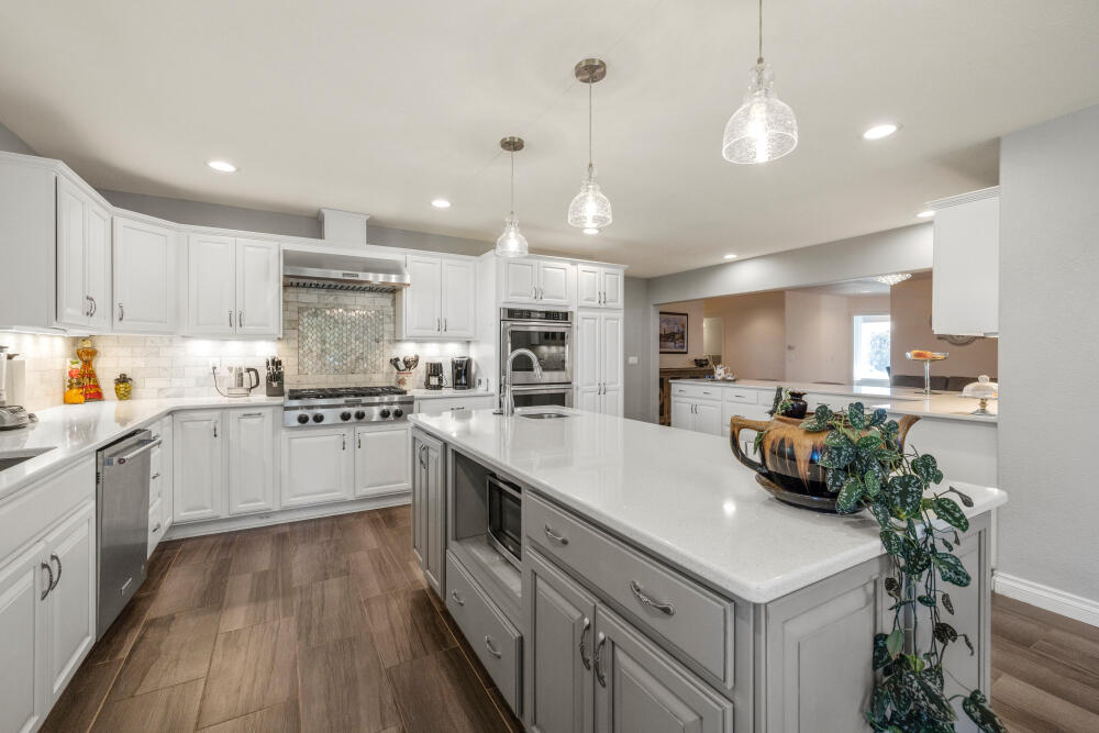 1781 Quail Ridge Drive Klamath Falls, OR 97601 - Photo 20 of 82 20