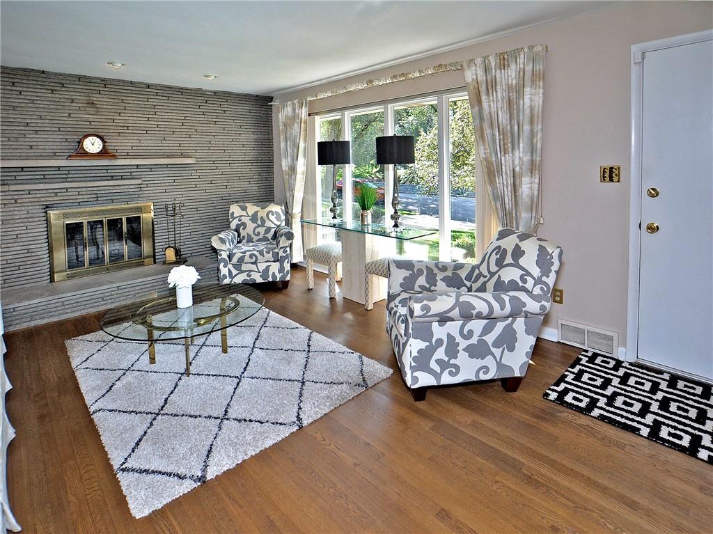 27 Greenwood Road Pittsburgh, PA 15221 - Photo 8 of 27 Gallery Image 8