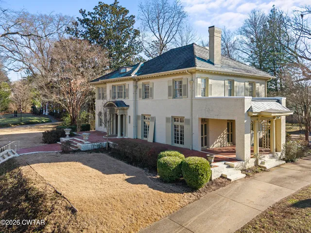 $462,000 | 3 Northwood Avenue, Jackson, TN 38301