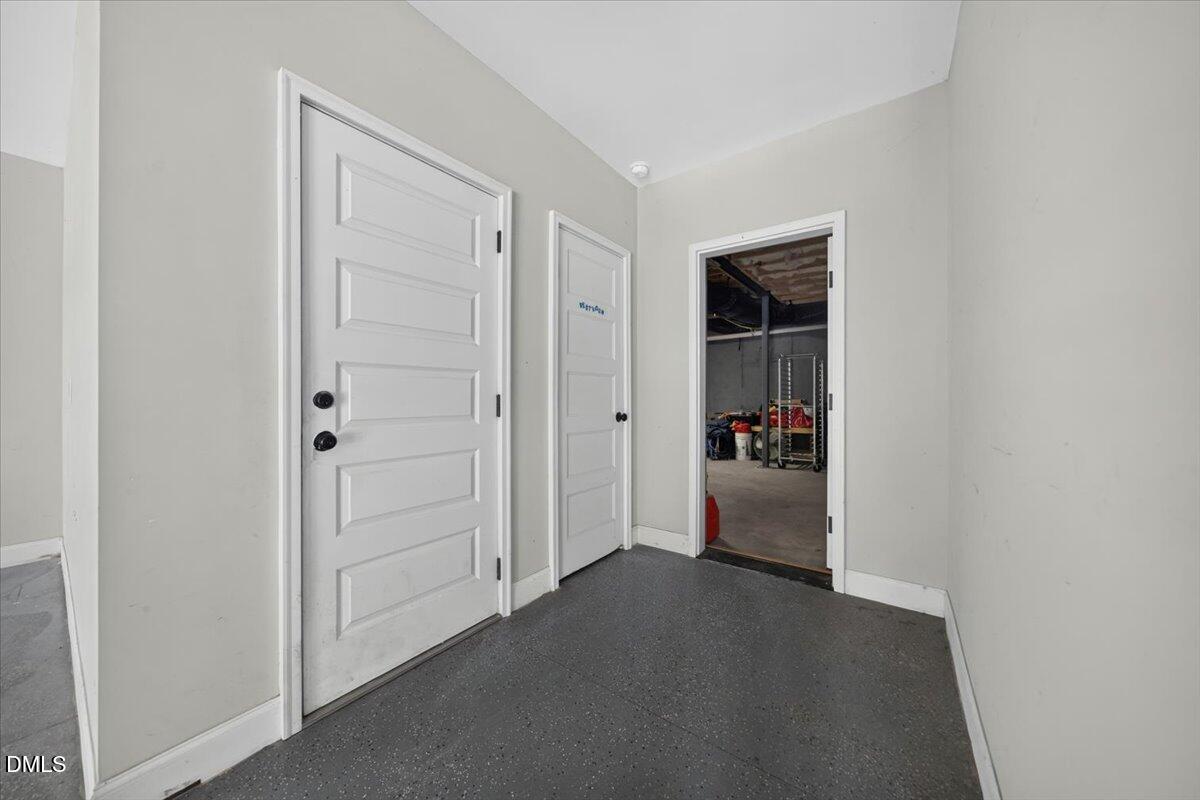 512 East Whitaker Mill Road Raleigh, NC 27608 - Photo 76 of 96 058-512EastWhitakerMillRoadRaleigh_061