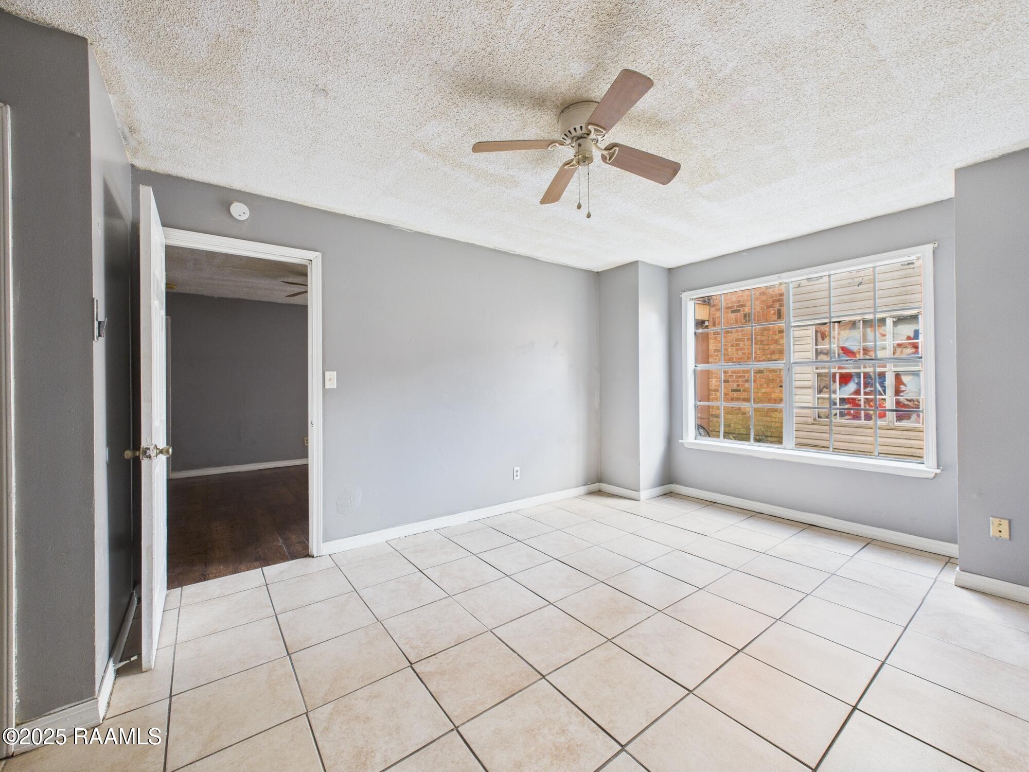 102 Limoges Street, Unit A Duson, LA 70529 - Photo 14 of 15 CAM04246G0-PR0210-STILL010