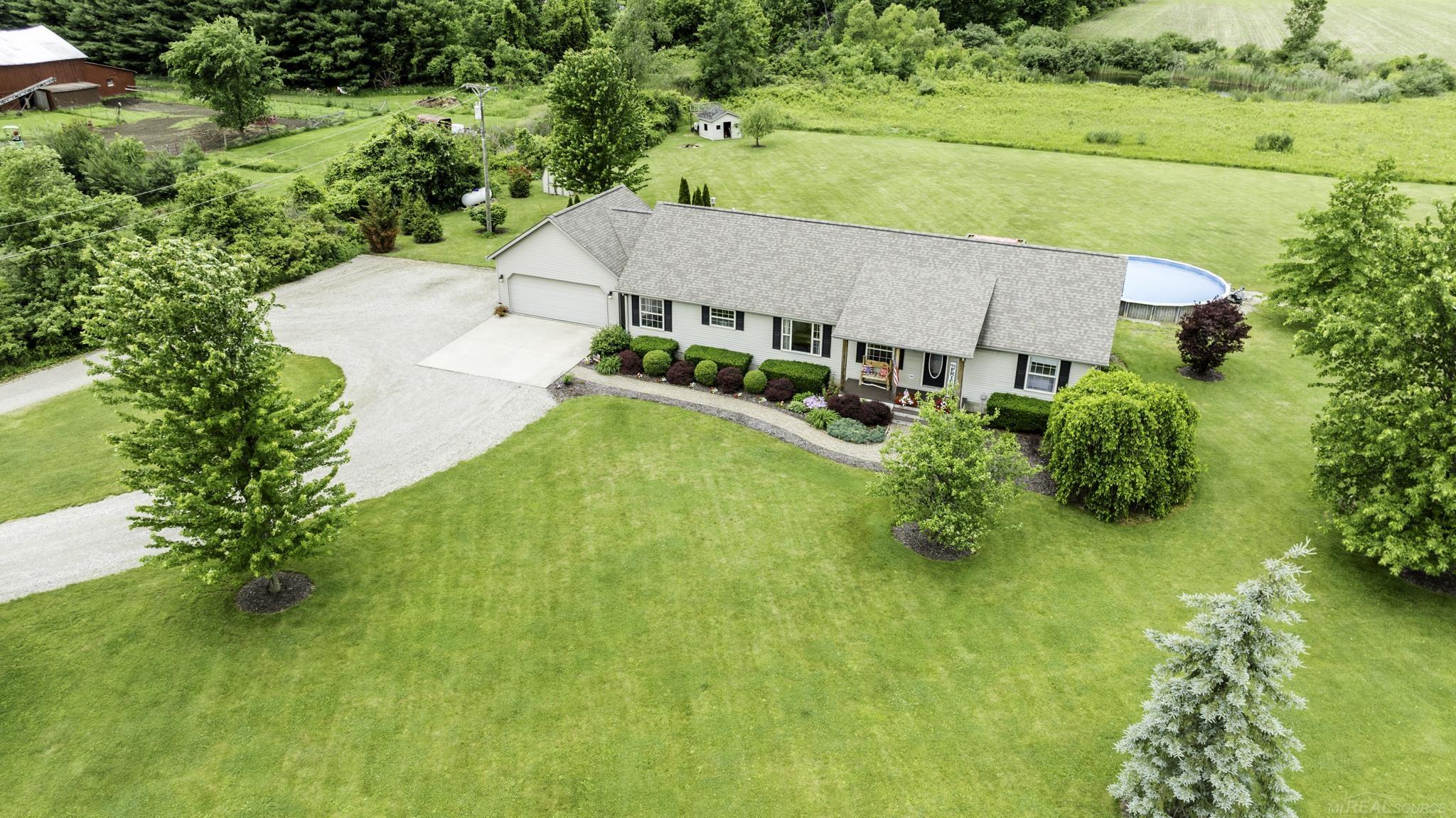 7444 Todd Road Croswell, MI 48422 - Photo 4 of 65