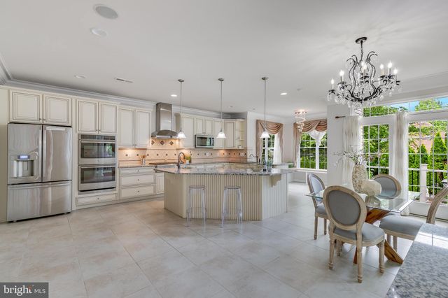 $2,100,000 | 1271 Kensington Road, McLean, VA 22101