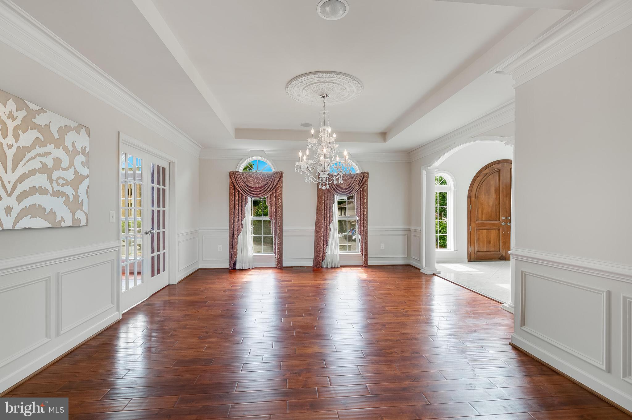 1271 Kensington Road McLean, VA 22101 - Photo 21 of 48 Formal living room