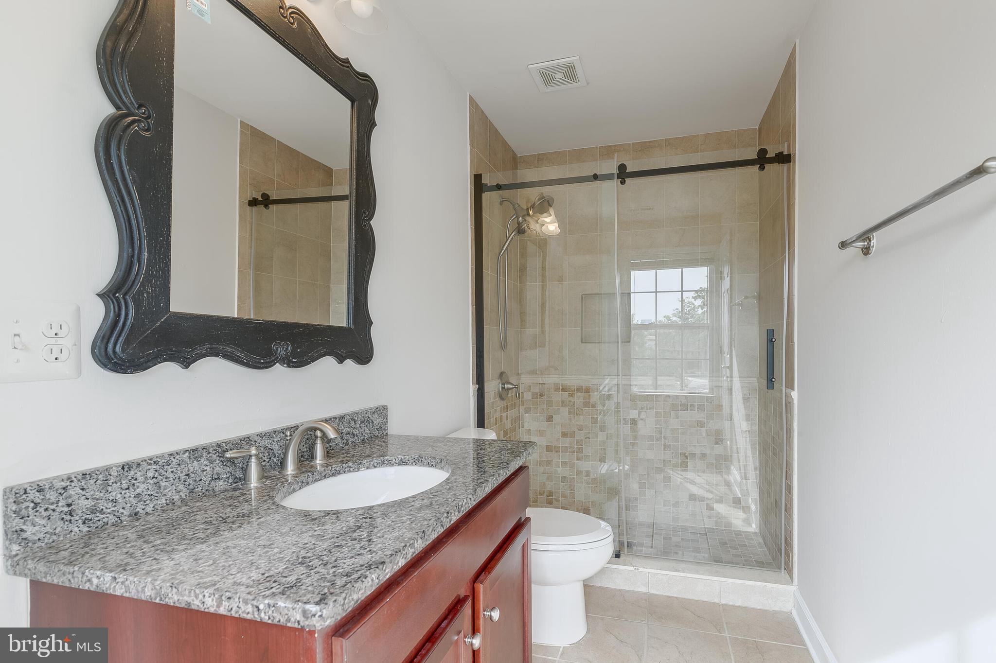 1271 Kensington Road McLean, VA 22101 - Photo 35 of 48 Upper level bathroom
