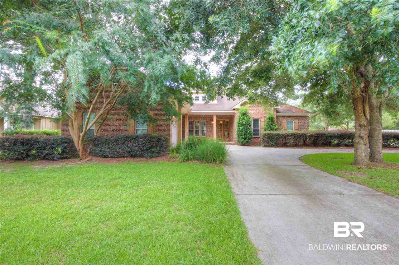 402 Rothley Avenue Fairhope, AL 36532 - Photo 3 of 24