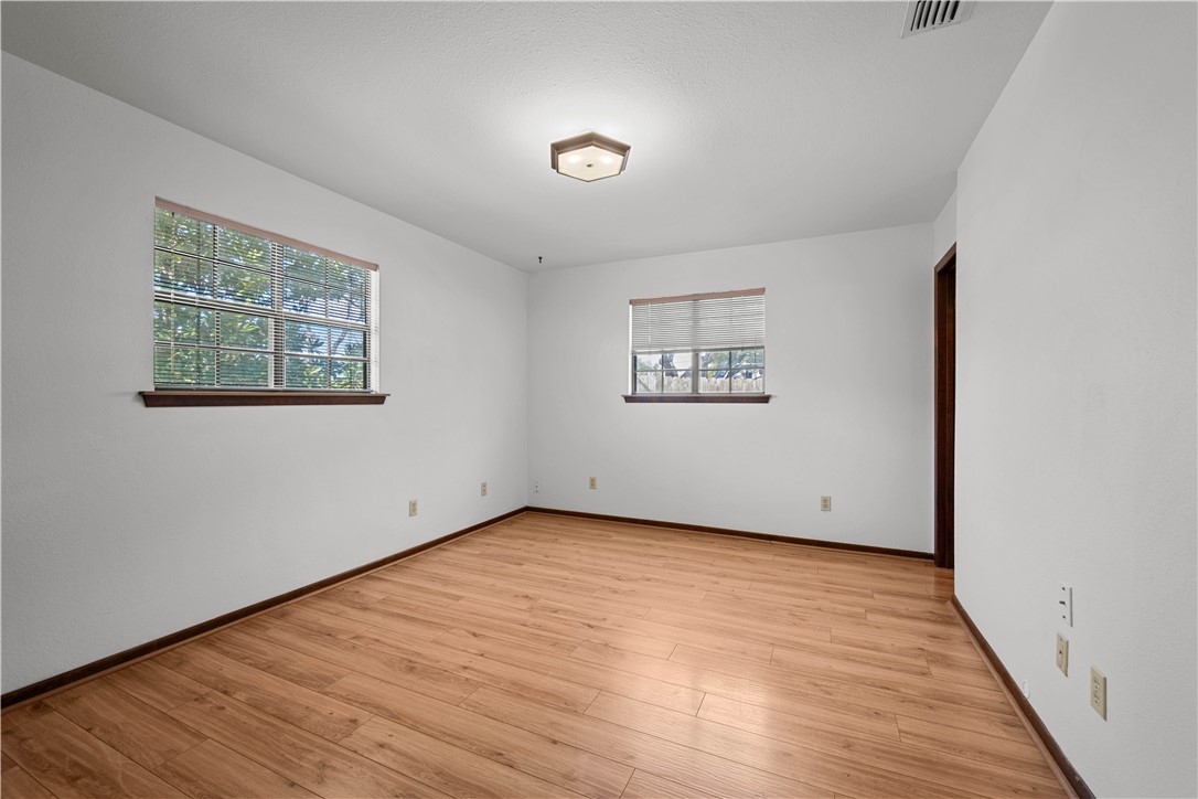 606 North 7th Street Fulton, TX 78382 - Photo 14 of 32