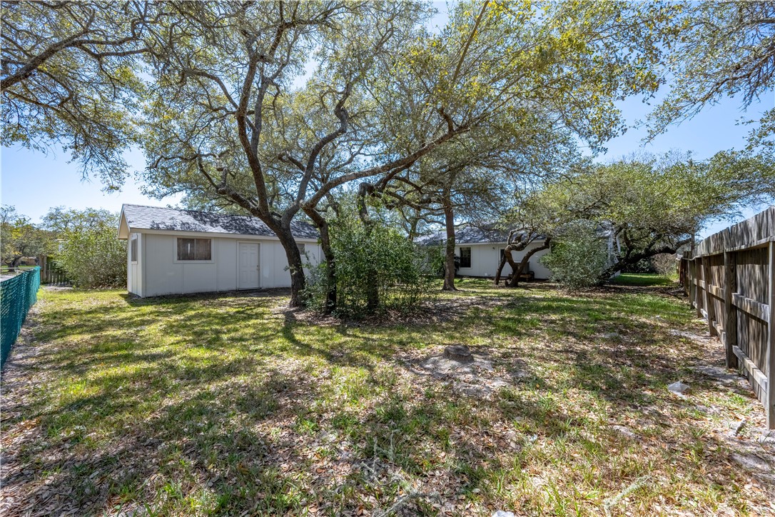 606 North 7th Street Fulton, TX 78382 - Photo 29 of 32