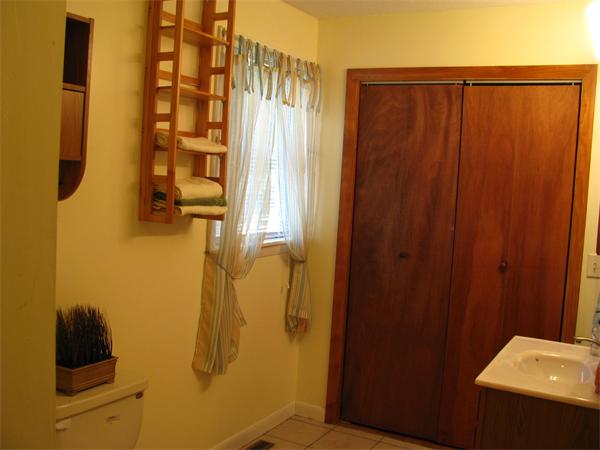44 Harrington Road Chicopee, MA 01020 - Photo 17 of 26 Gallery Image 17