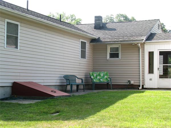 44 Harrington Road Chicopee, MA 01020 - Photo 5 of 26 Gallery Image 5
