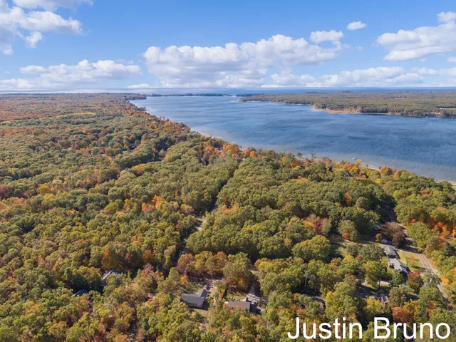 $445,000 | 4301 West White Lake Drive, Whitehall, MI 49461