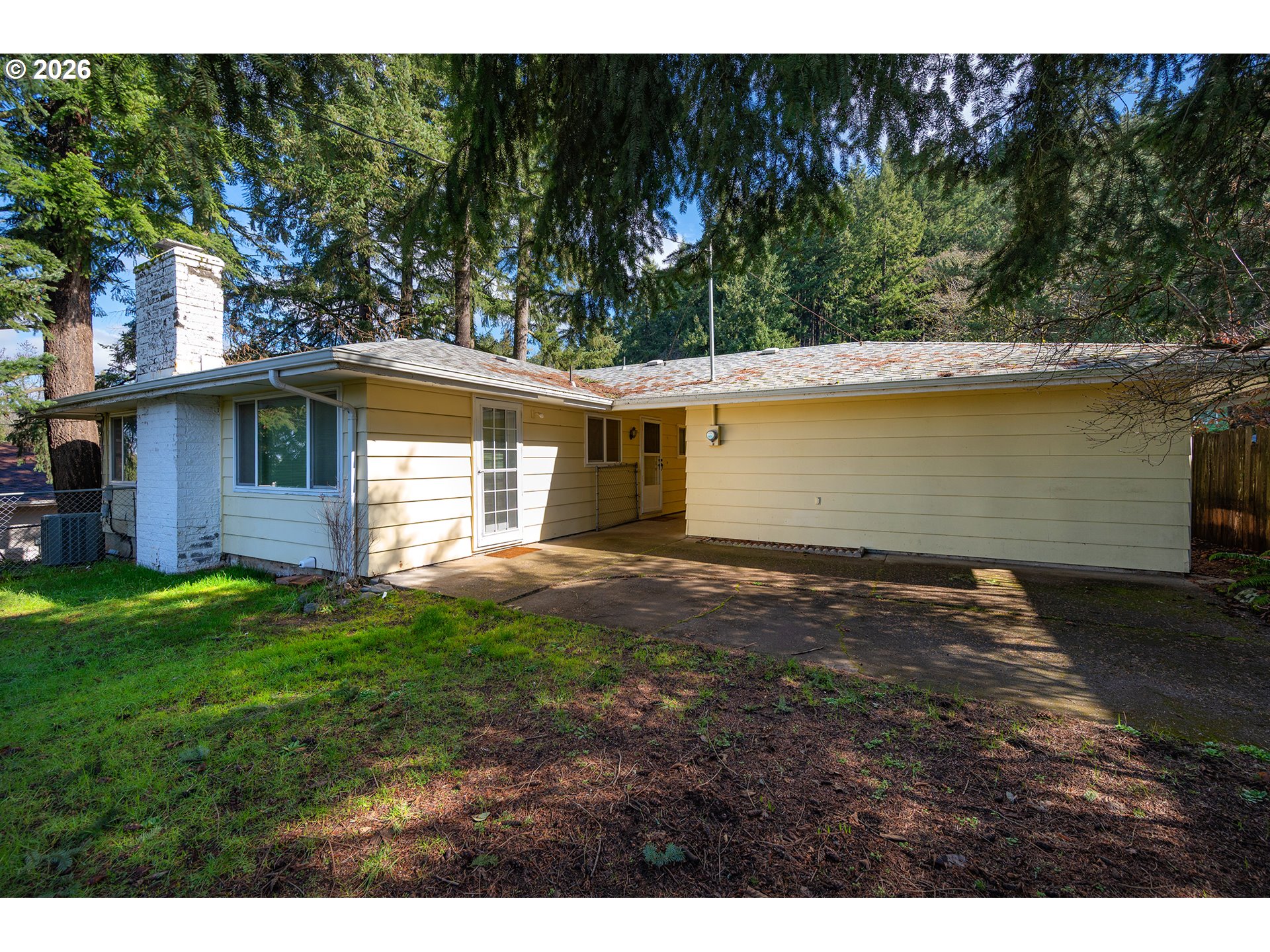 3392 Onyx Place Eugene, OR 97405 - Photo 37 of 41 a view of backyard of house with green space