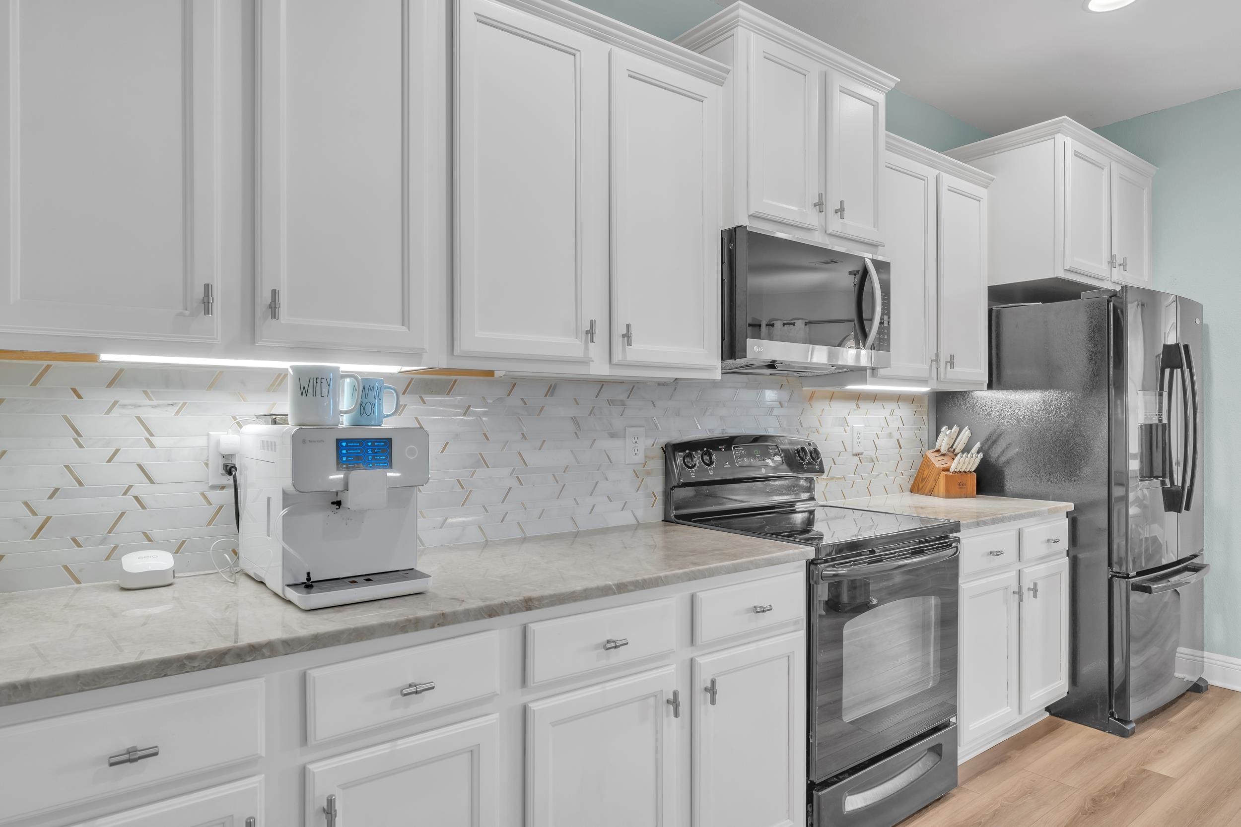 7109 Rocky Rd Loop Gulf Shores, AL 36542 - Photo 17 of 30 Kitchen