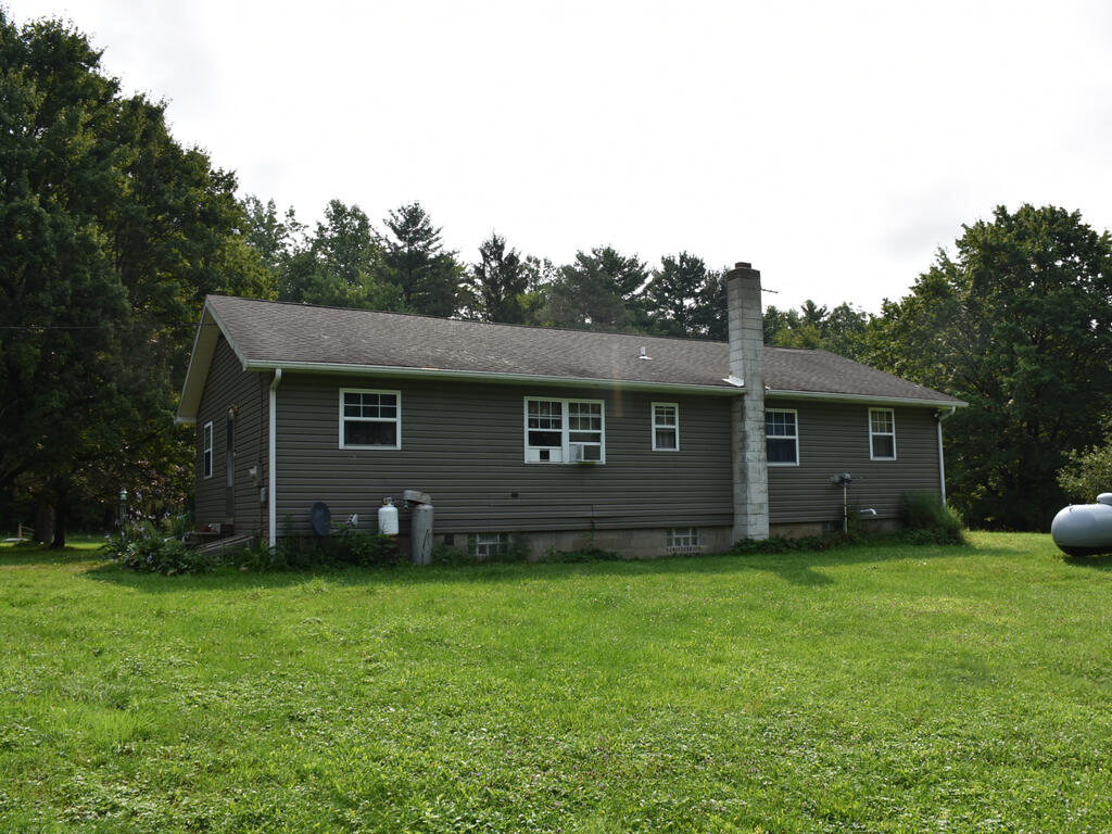 13577 Carpenter Road Guys Mills, PA 16327 - Photo 27 of 32 Gallery Image 27
