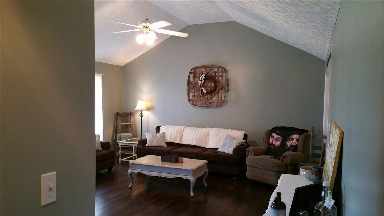 3139 Blackjack Road Franklin, KY 42134 - Photo 2 of 6 Gallery Image 2