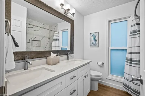 $1,095,000 | 1513 Bermuda Road, Marco Island, FL 34145