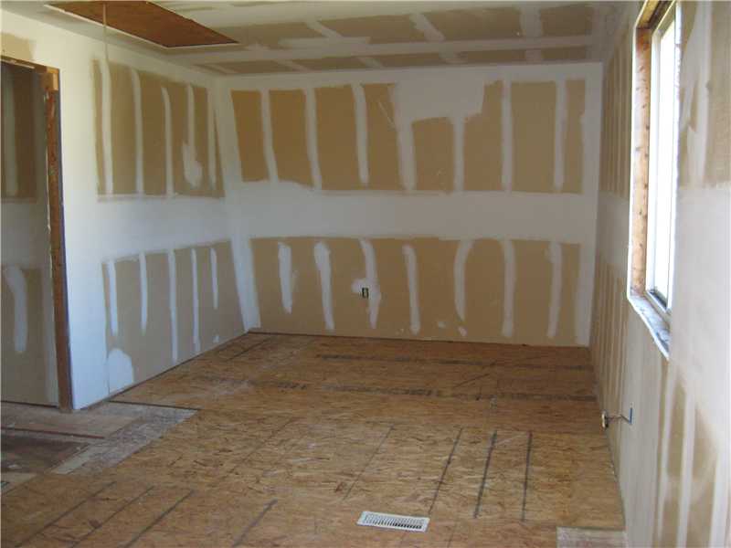 25 Sandy Lane Westerly, RI 02891 - Photo 9 of 11 Bedroom.